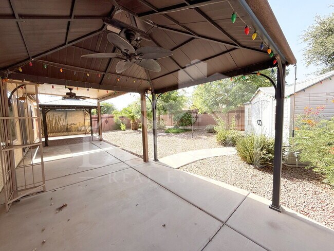 Building Photo - 4148 E Brighton Way
