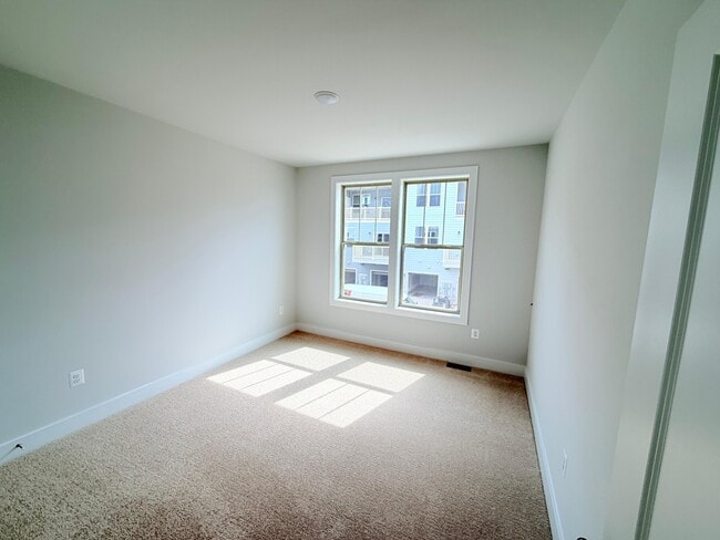 Building Photo - 3627 Notch Trail Ln #A, Richmond, VA 23233