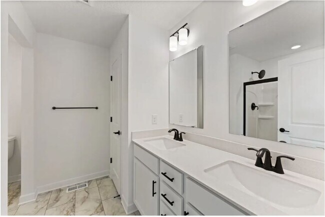 Building Photo - 18325 Gladiator Dr