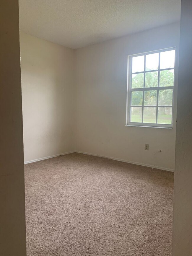 Building Photo - Single Family home East of U S 1 in PSL  for Rent