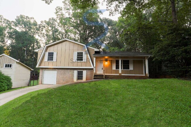 Primary Photo - Move in before October 15th and get $100 O...