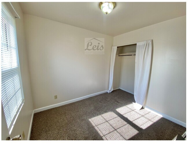 Building Photo - 113 Orchard Ave