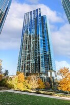 Building Photo - 211 N Harbor Dr