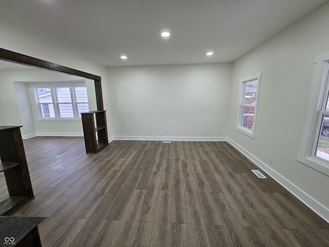 Building Photo - 1153 Dawson St