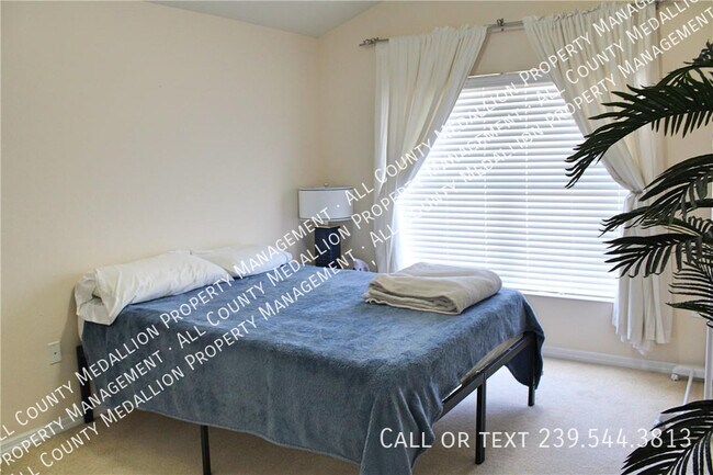 Building Photo - 11620 Navarro Way