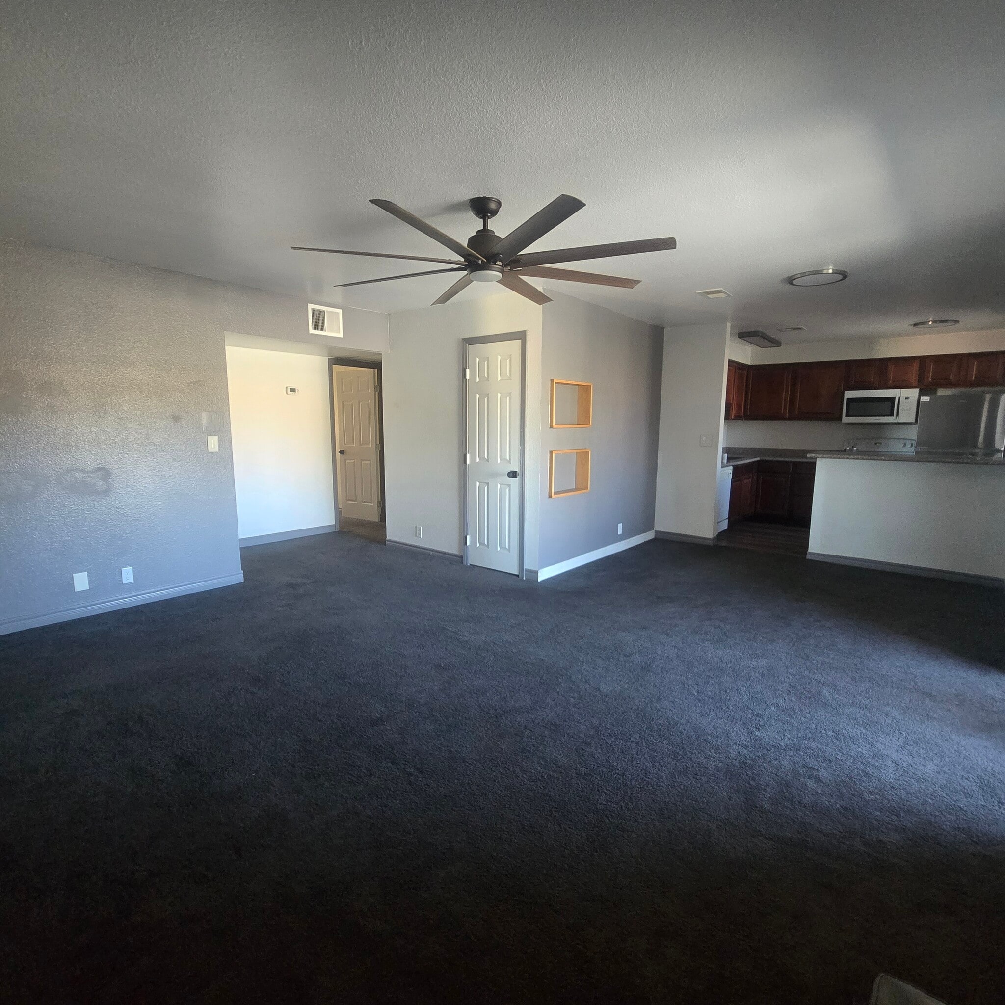 Building Photo - 5080 Indian River Dr