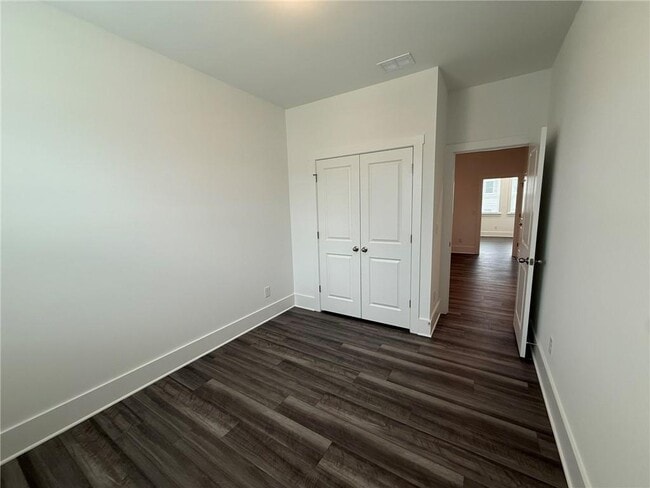 Building Photo - 1603 Aeslin Dr NW