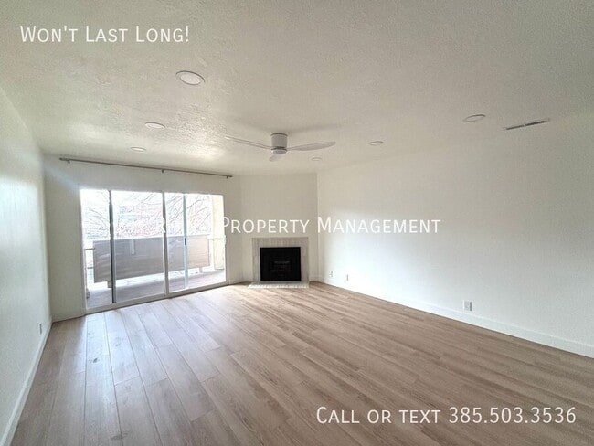 Building Photo - 7327 Springcrest Ct