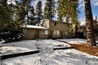 Building Photo - New Remodel 2 bed 1 bath with washer & dryer