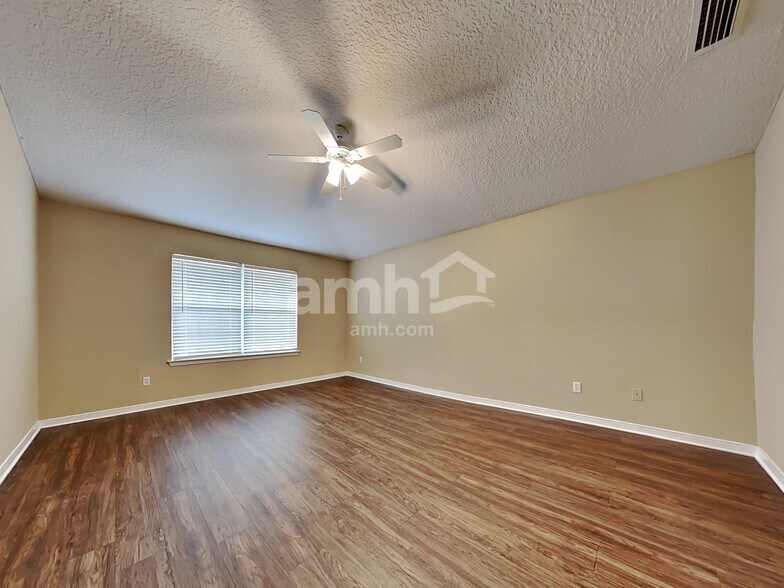 Building Photo - 2091 Cherokee Cove Trl