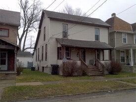 Home - 715 First St