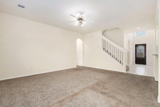 Building Photo - 2311 Langley Dr