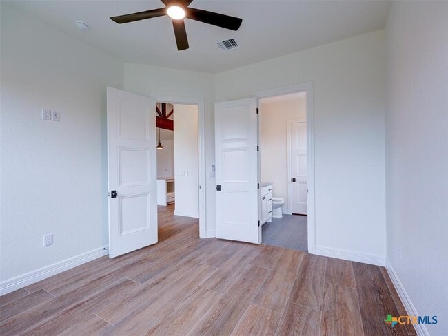 Building Photo - 505 Magan Ln