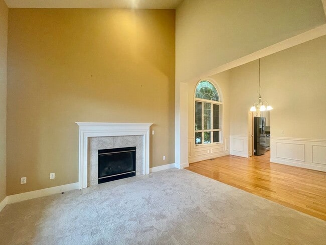 Building Photo - Charming Home in quiet Sunset Landing Community, Edmonds!
