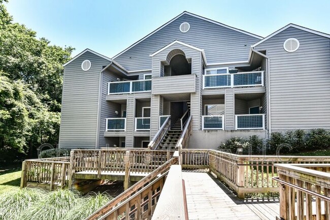 Building Photo - 11729 Summerchase Cir