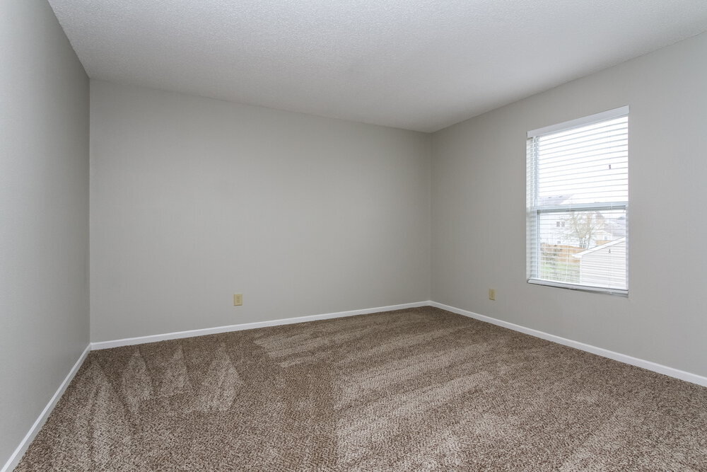 Building Photo - 8551 Bluff Point Dr