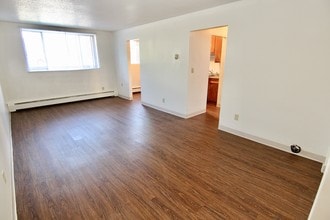 Building Photo - Como Dale Apartments