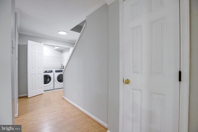 Building Photo - 5610 Gosling Ct