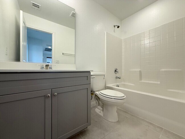 Building Photo - Brand-New 4-Bedroom Home in Cadence with Mountain Views & Modern Upgrades