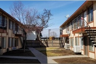 Building Photo - 4538 E Hamilton