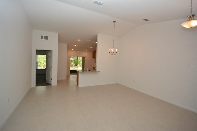 Building Photo - 31 Zoeller Ct