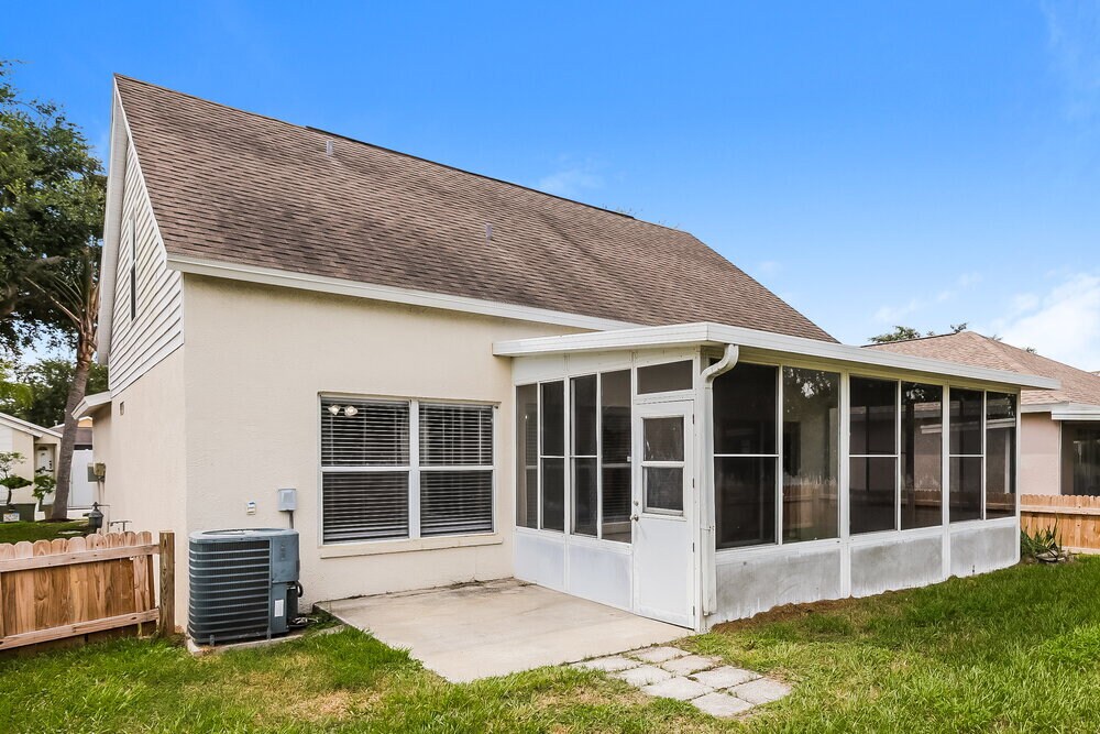 Building Photo - 22715 St Thomas Cir
