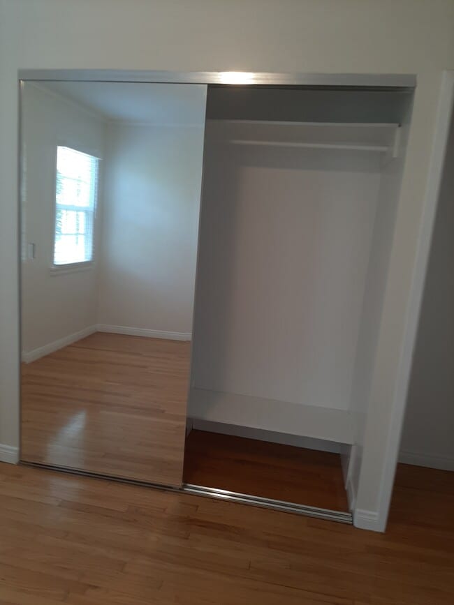 Building Photo - 1428 26th St