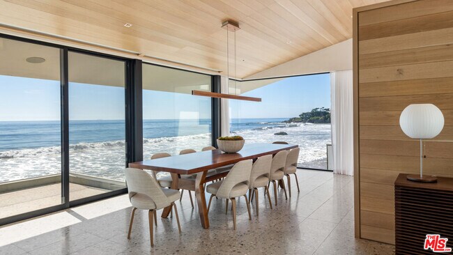 Building Photo - 31388 Broad Beach Rd