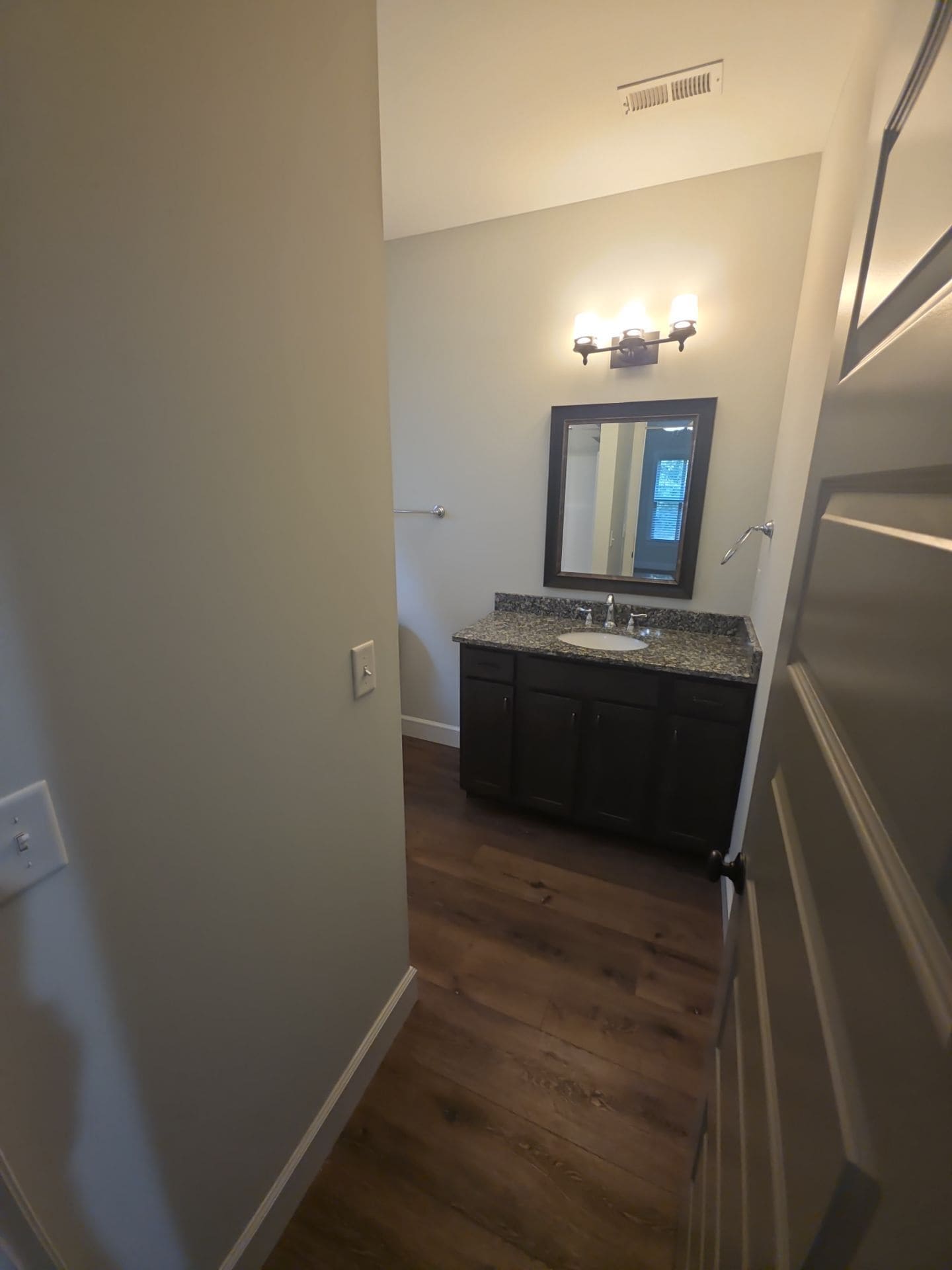 Building Photo - 242 Cypress Rdg