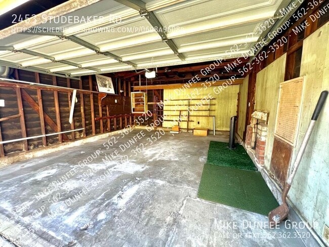 Building Photo - 2453 N Studebaker Rd