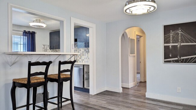 Building Photo - 81 Knox Ave