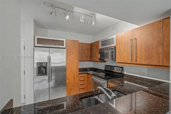 Building Photo - 7350 SW 89th St