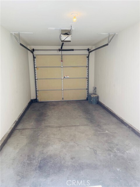 Building Photo - 26331 Arboretum Way