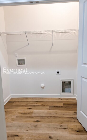 Building Photo - 2126 2nd St