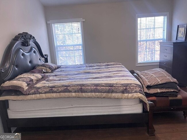 Building Photo - 3352 Chastain Gardens Dr NW