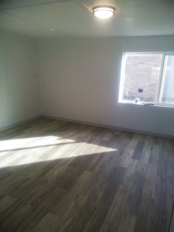 Building Photo - 498 N Main St