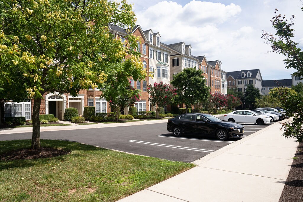 Parking spaces - 604 Kingfisher Ave