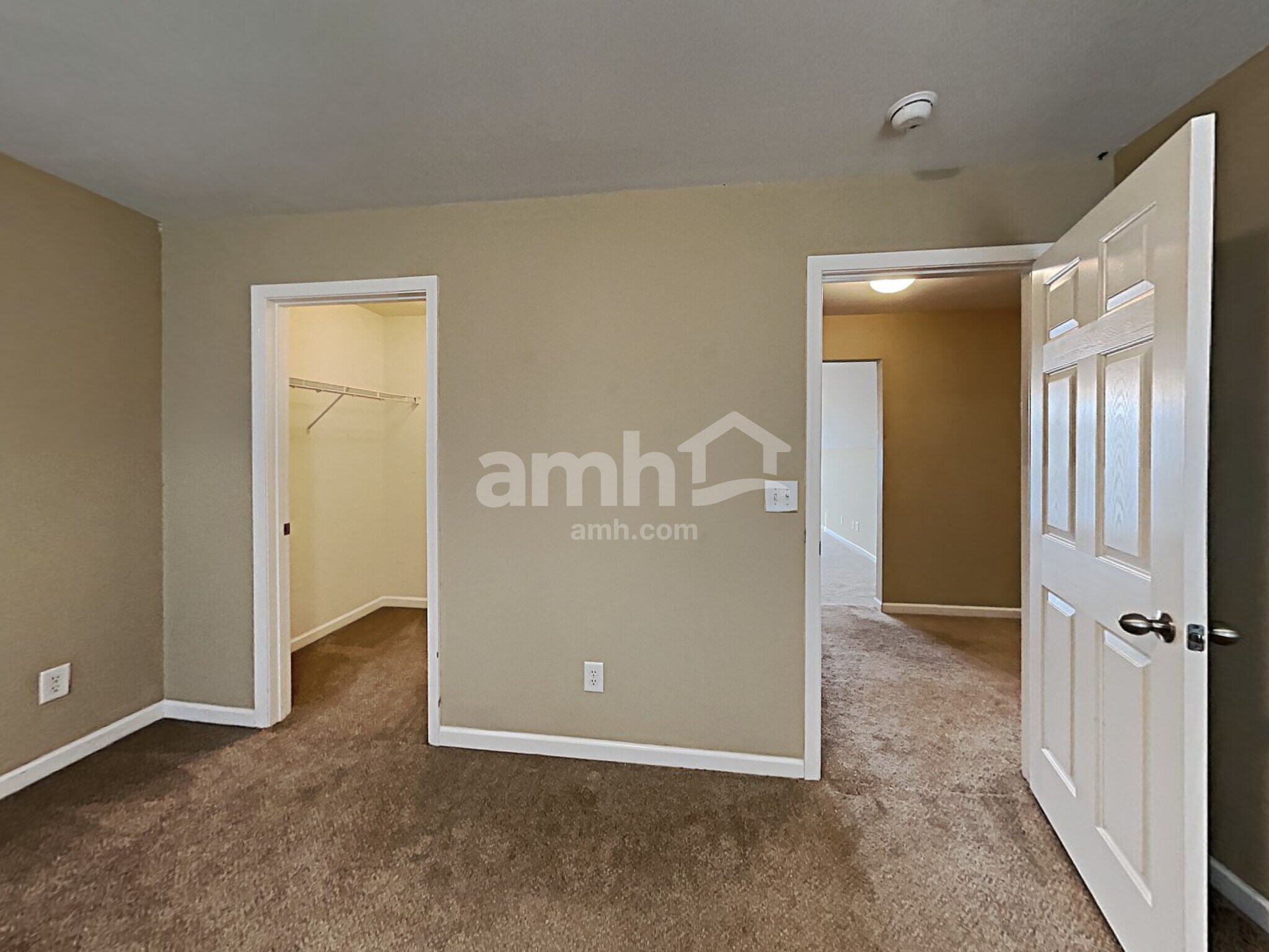 Building Photo - 3003 Hope Cir