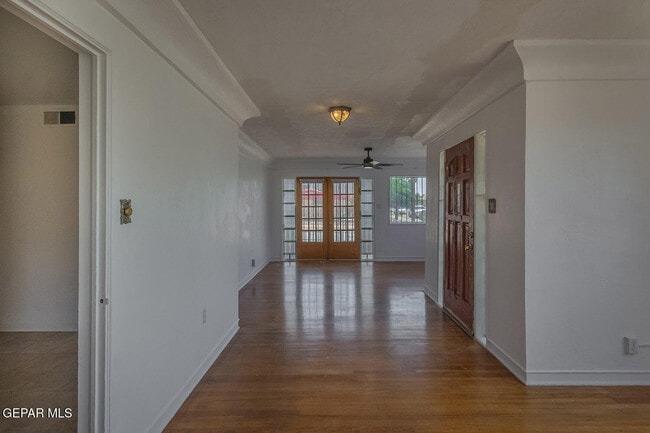 Building Photo - 4029 Hueco Ave