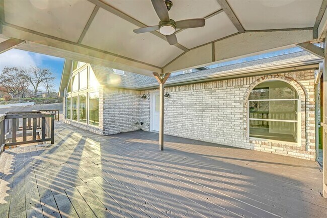 Building Photo - 9568 Houston Hill Rd
