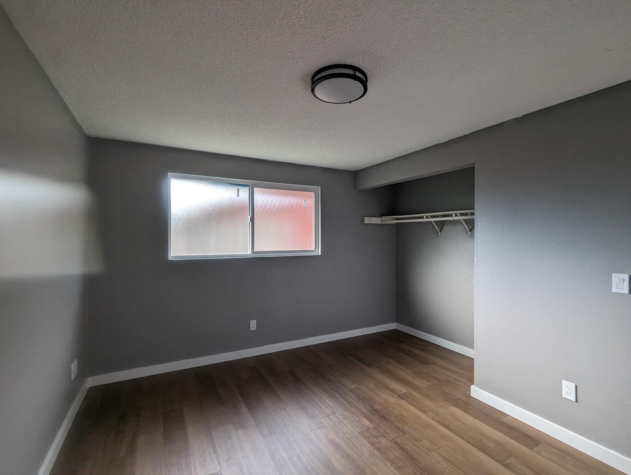 Building Photo - 1614 Cellars Ave
