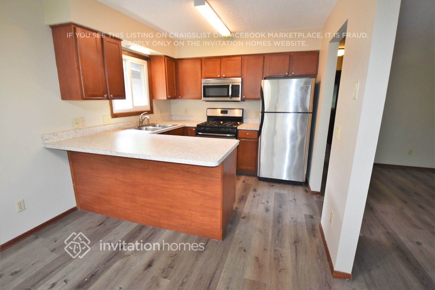 Building Photo - 2948 France Ave N