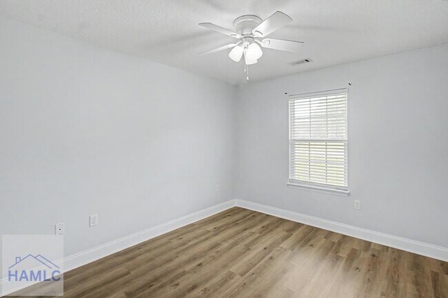 Building Photo - 115 Cutter Gap SE