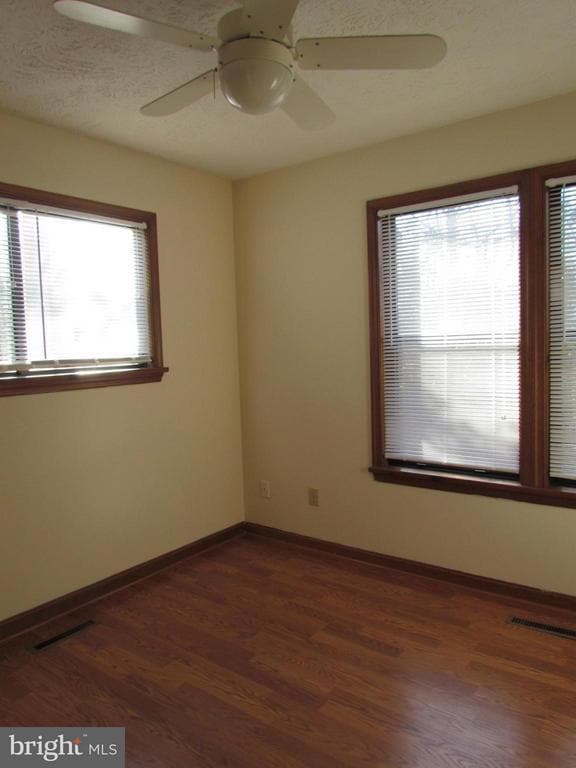 Building Photo - 23350 Black Oak Ct