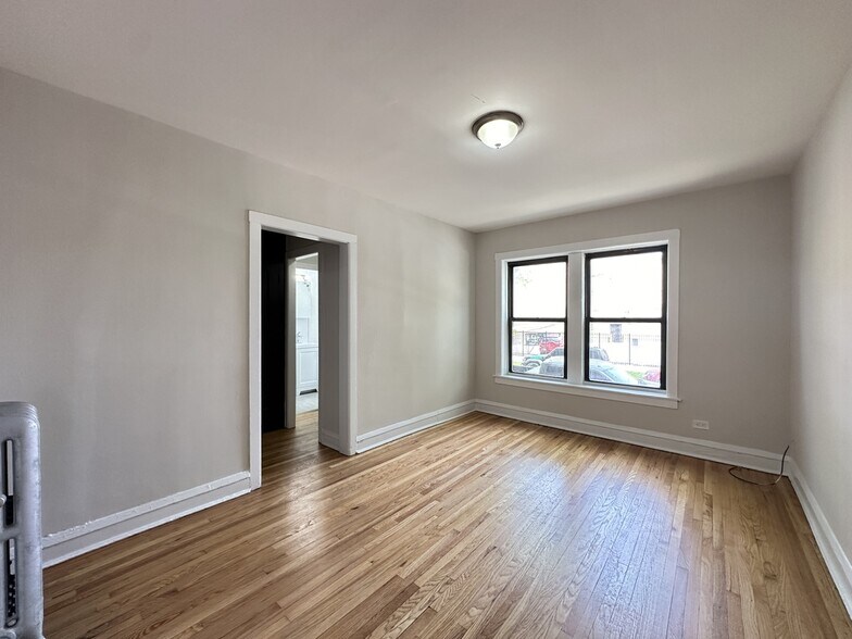 Building Photo - 2700 N Spaulding Ave