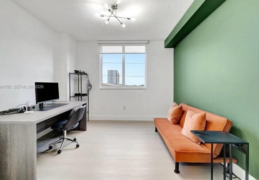 Building Photo - 18800 NE 29th Ave