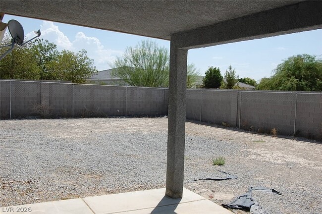 Building Photo - 4911 Ridgewood Dr