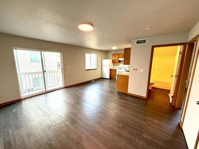 Building Photo - 4524 Twain Cir