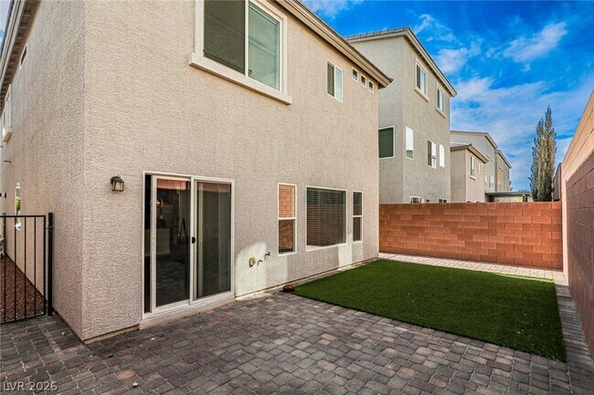 Building Photo - 7035 Jasper Hill Way