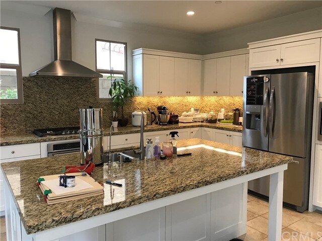 Building Photo - 81 Darby